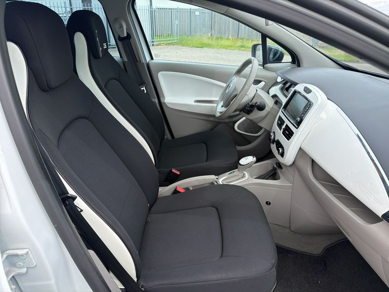Renault Zoe electric drive 43 kW Intens — zdjęcie 10