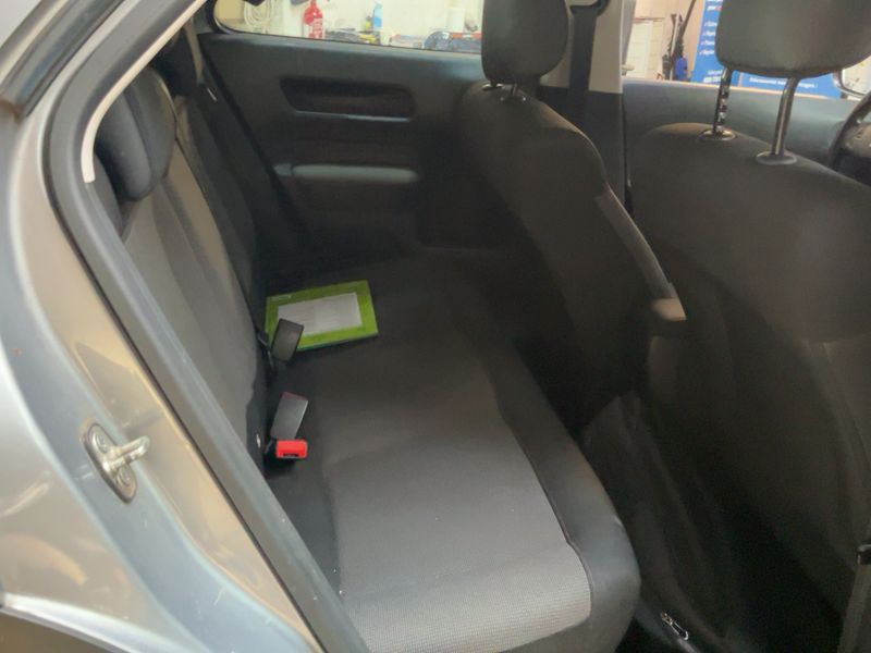 Citroen C4 Cactus 1.2 PureTech Feel Business — zdjęcie 15