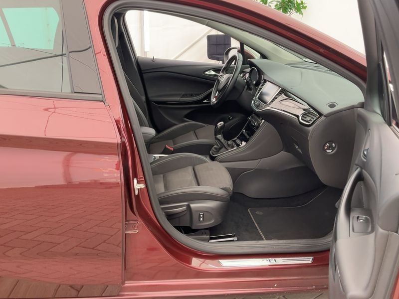 Opel Astra 1.6 CDTI Biturbo Innovation Start&Stop — zdjęcie 11