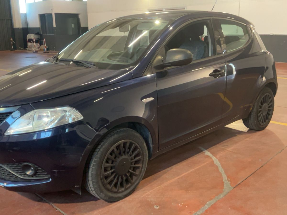 Lancia Ypsilon d'occasion