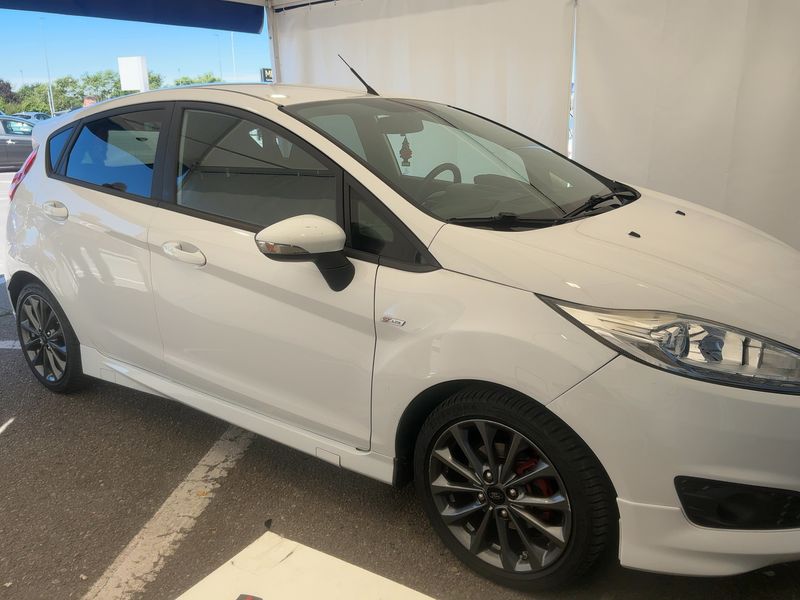 Ford Fiesta 1.5 TDCi ST-Line — zdjęcie 8
