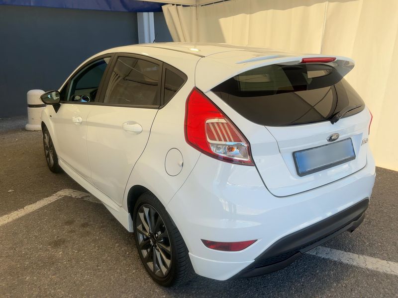 Ford Fiesta 1.5 TDCi ST-Line — zdjęcie 3