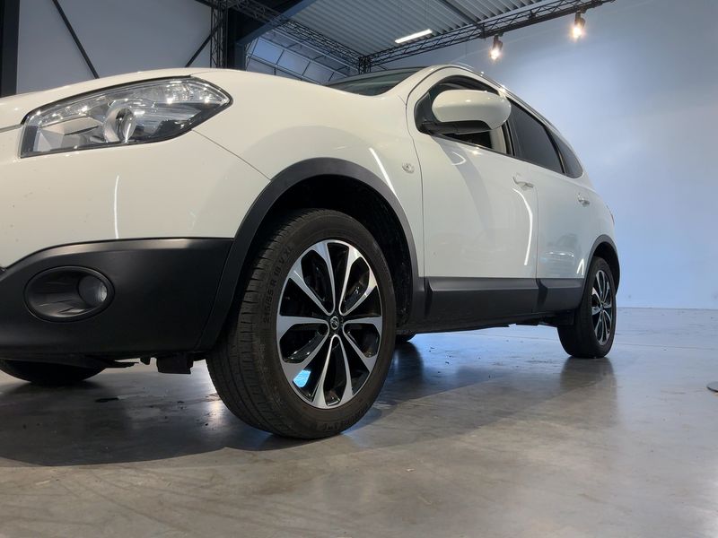 Nissan Qashqai+2 2.0 I-Way — zdjęcie 2