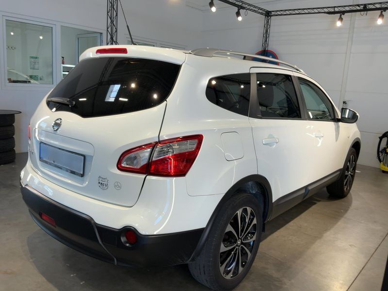 Nissan Qashqai+2 2.0 I-Way — zdjęcie 6