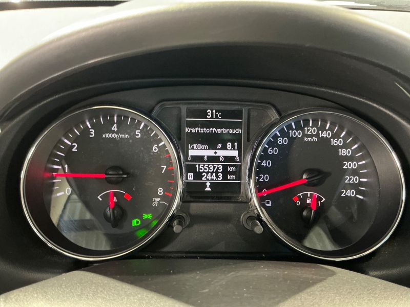 Nissan Qashqai+2 2.0 I-Way — zdjęcie 13