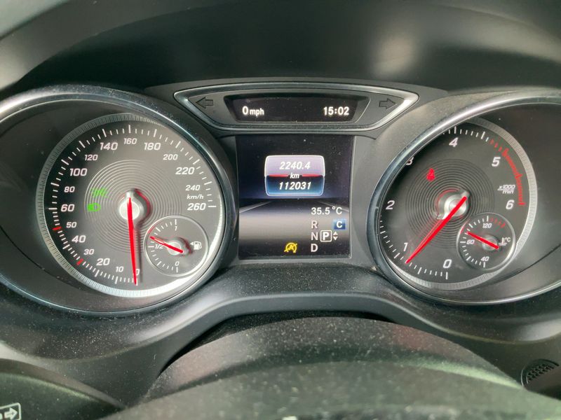 Mercedes-Benz CLA-Klasse CLA 200 d Shooting Brake Austria Edition AMG Line 2019 – снимка 18