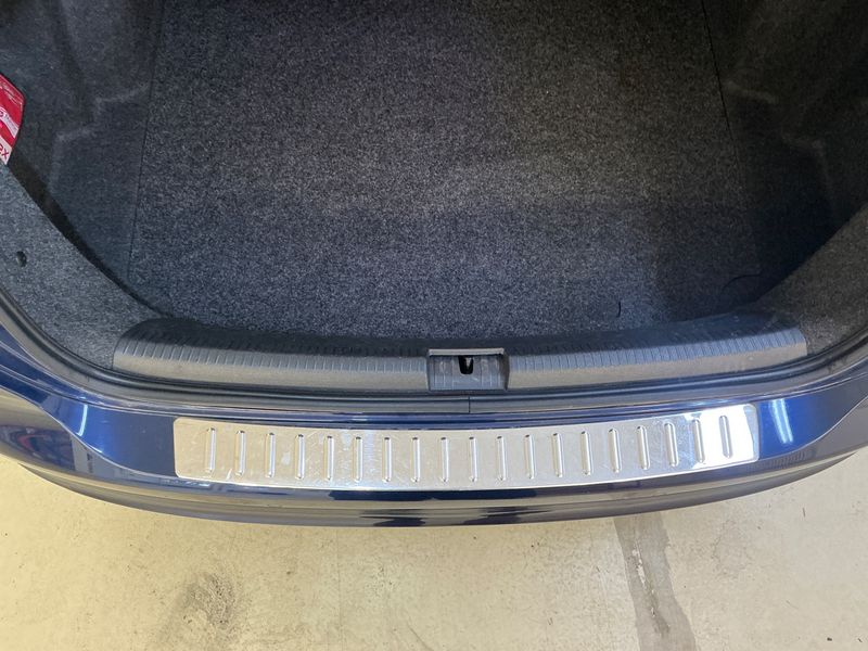 Volkswagen Jetta 1.6 TDI Life 2013 – снимка 27
