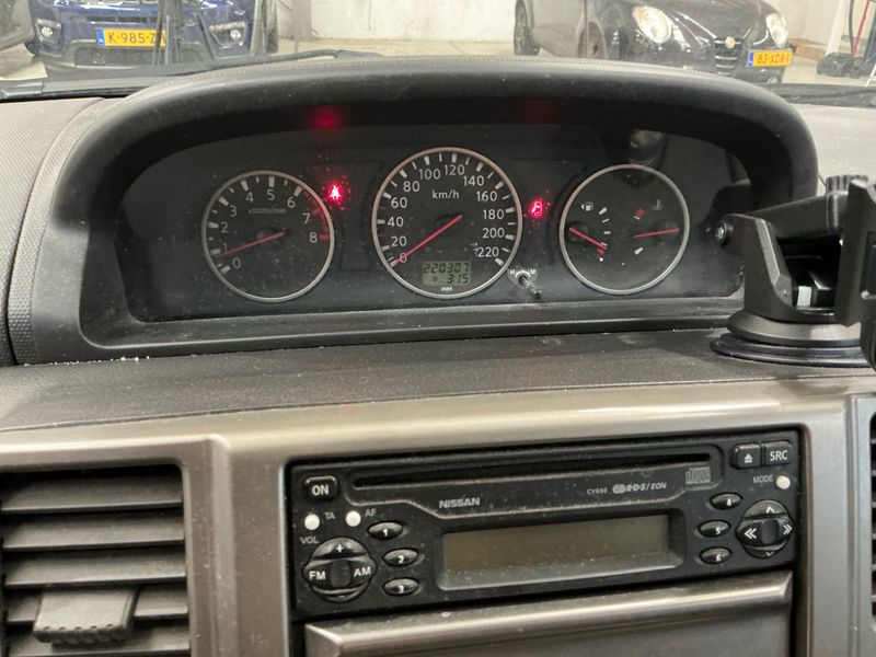 Nissan X-Trail 2.0 Comfort — zdjęcie 4