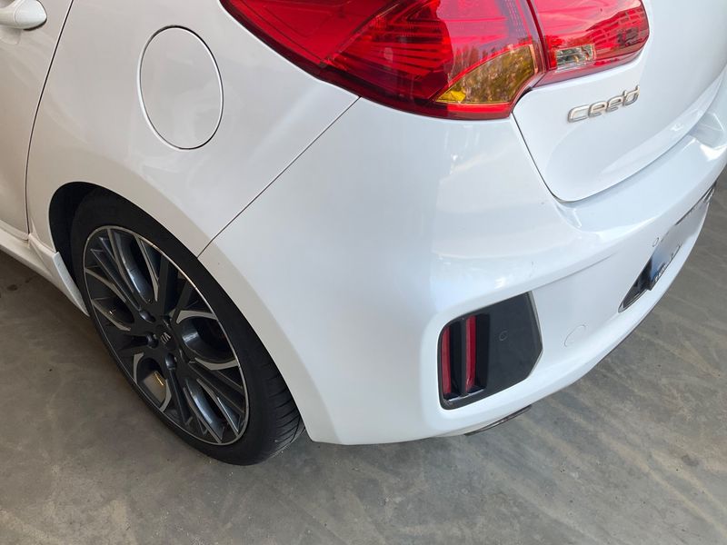 Kia cee'd 1.6 TGDI GT-Challenge 2014 – снимка 34