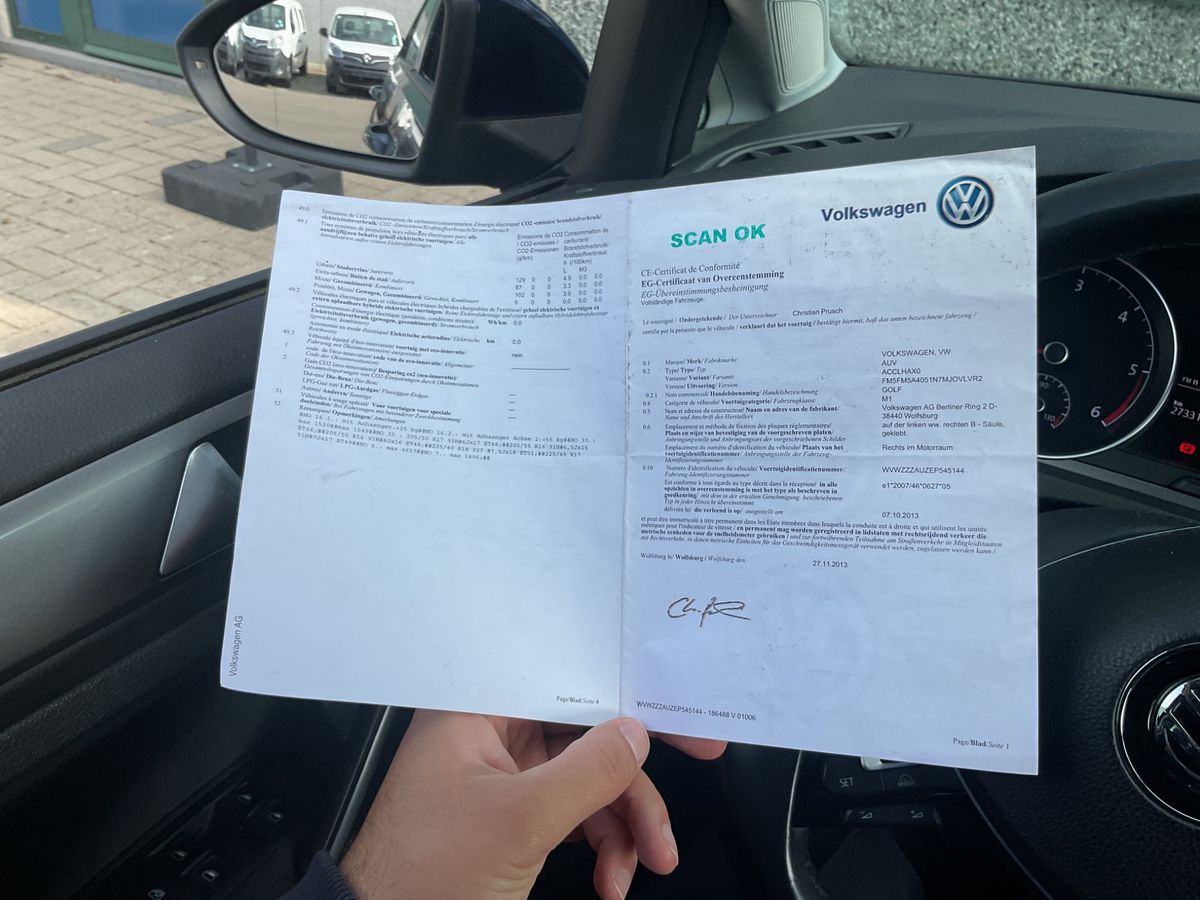 Volkswagen Golf VII 1.6 TDI Trendline BlueMotion Tech