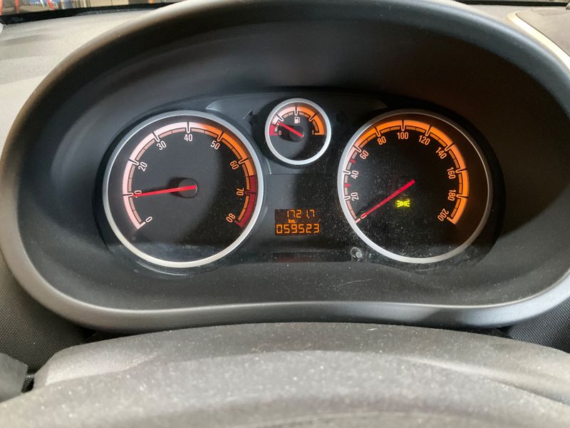 Opel Corsa 1.0 Edition — zdjęcie 4