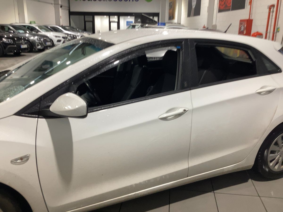Hyundai i30 2017 — photo 5