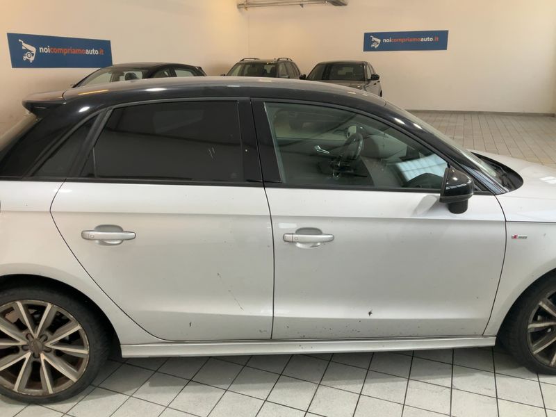 Audi A1 Sportback 1.6 TDI Admired 2013 – снимка 10