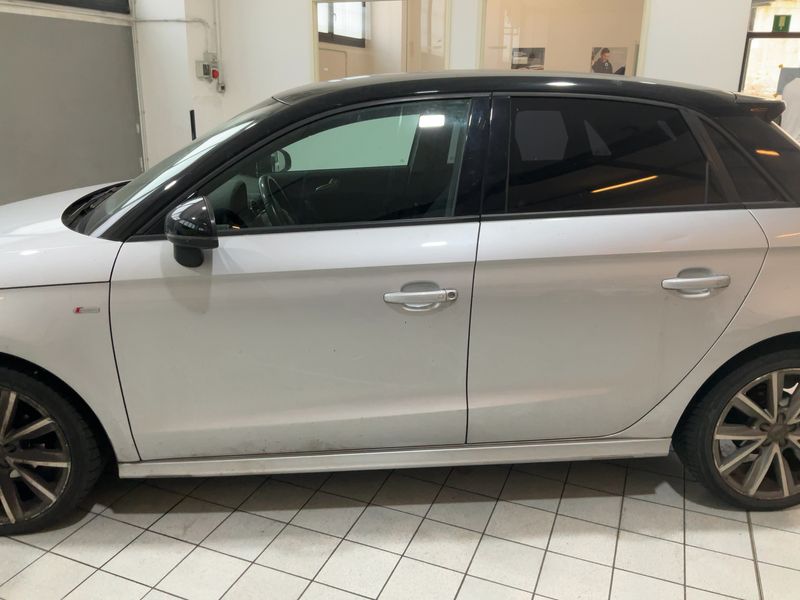 Audi A1 Sportback 1.6 TDI Admired 2013 – снимка 4