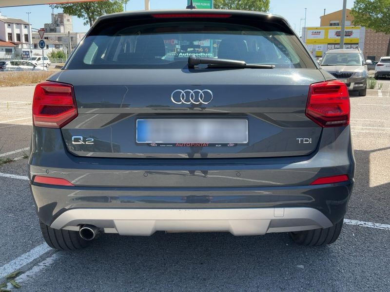 Audi Q2 1.6 TDI Design edition — zdjęcie 5