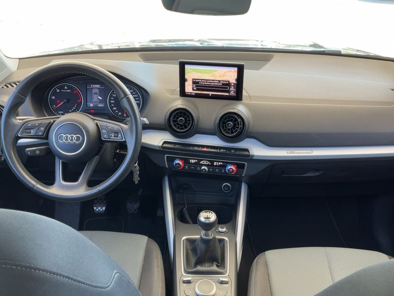Audi Q2 1.6 TDI Design edition — zdjęcie 12