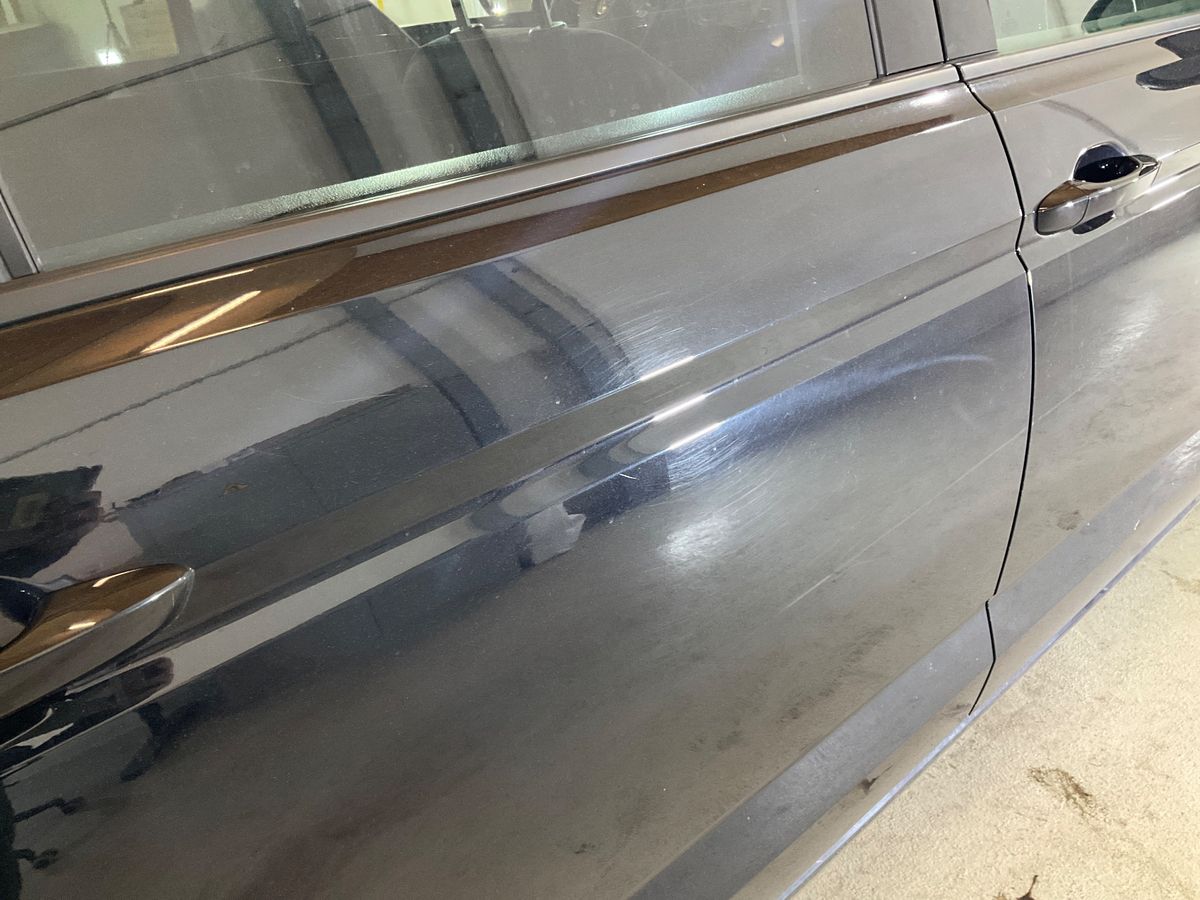 Volkswagen Touran 2019 — photo 28