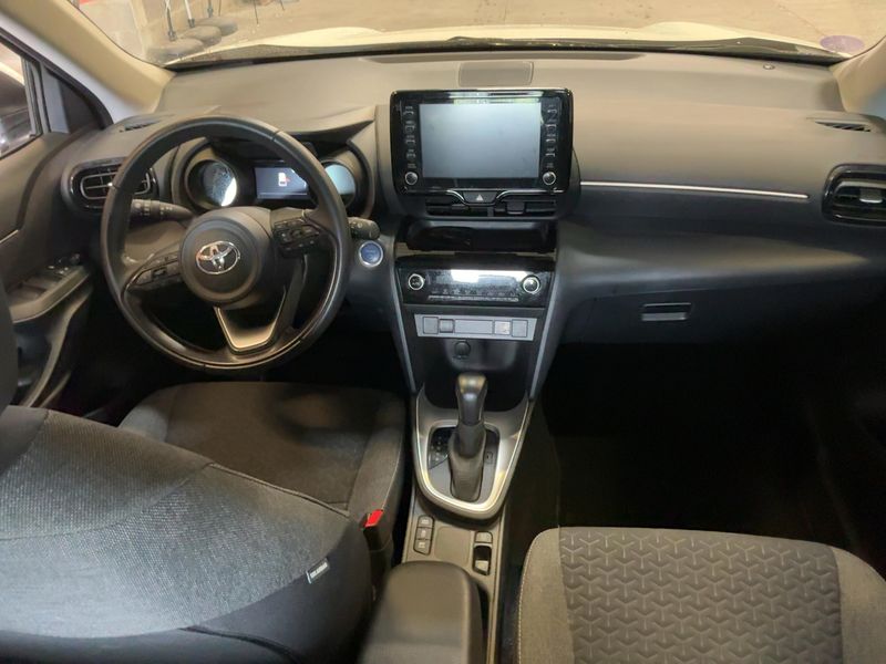 Toyota Yaris Cross 1.5 Hybrid Dynamic Business — zdjęcie 12