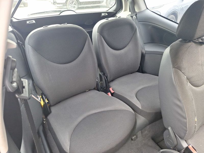 Citroen C2 1.4 HDi Pulp — zdjęcie 13