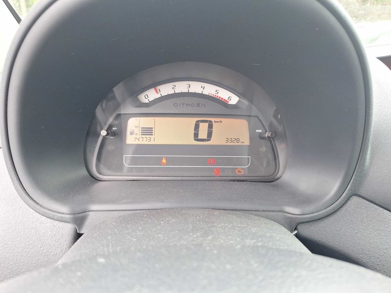Citroen C2 1.4 HDi Pulp — zdjęcie 12