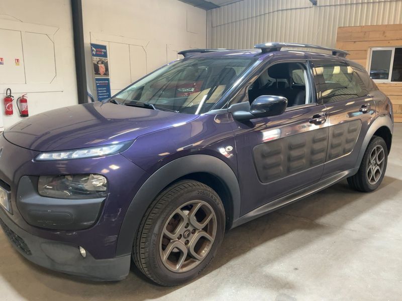 Citroen C4 Cactus 1.6 Blue-HDi Feel — zdjęcie 2