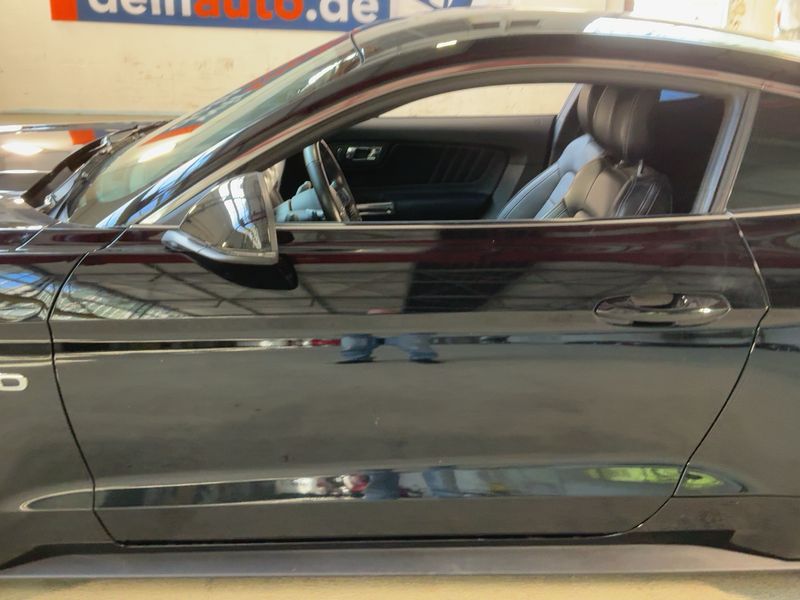 Ford Mustang 5.0 Ti-VCT V8 GT — zdjęcie 4