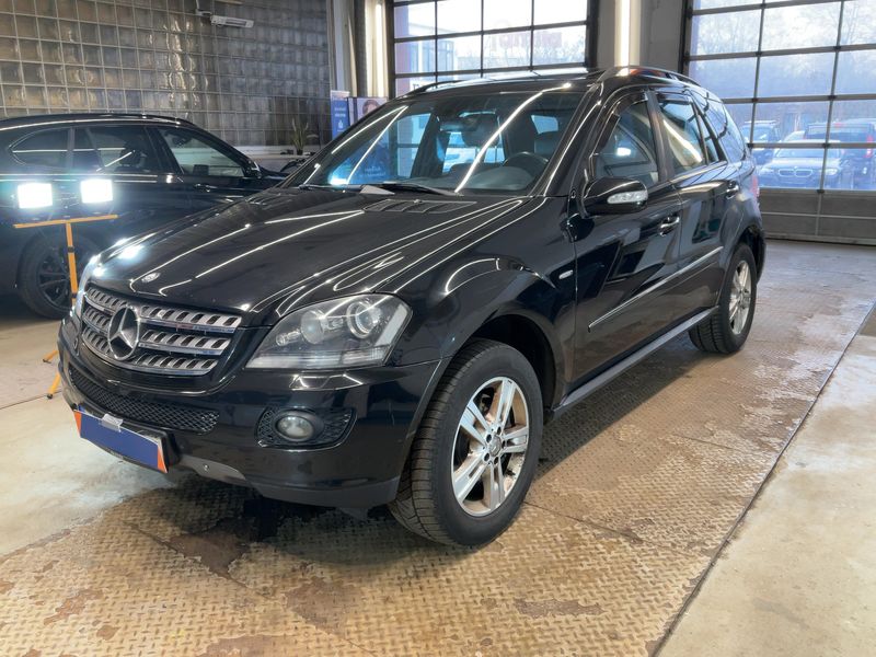Mercedes-Benz M-Klasse