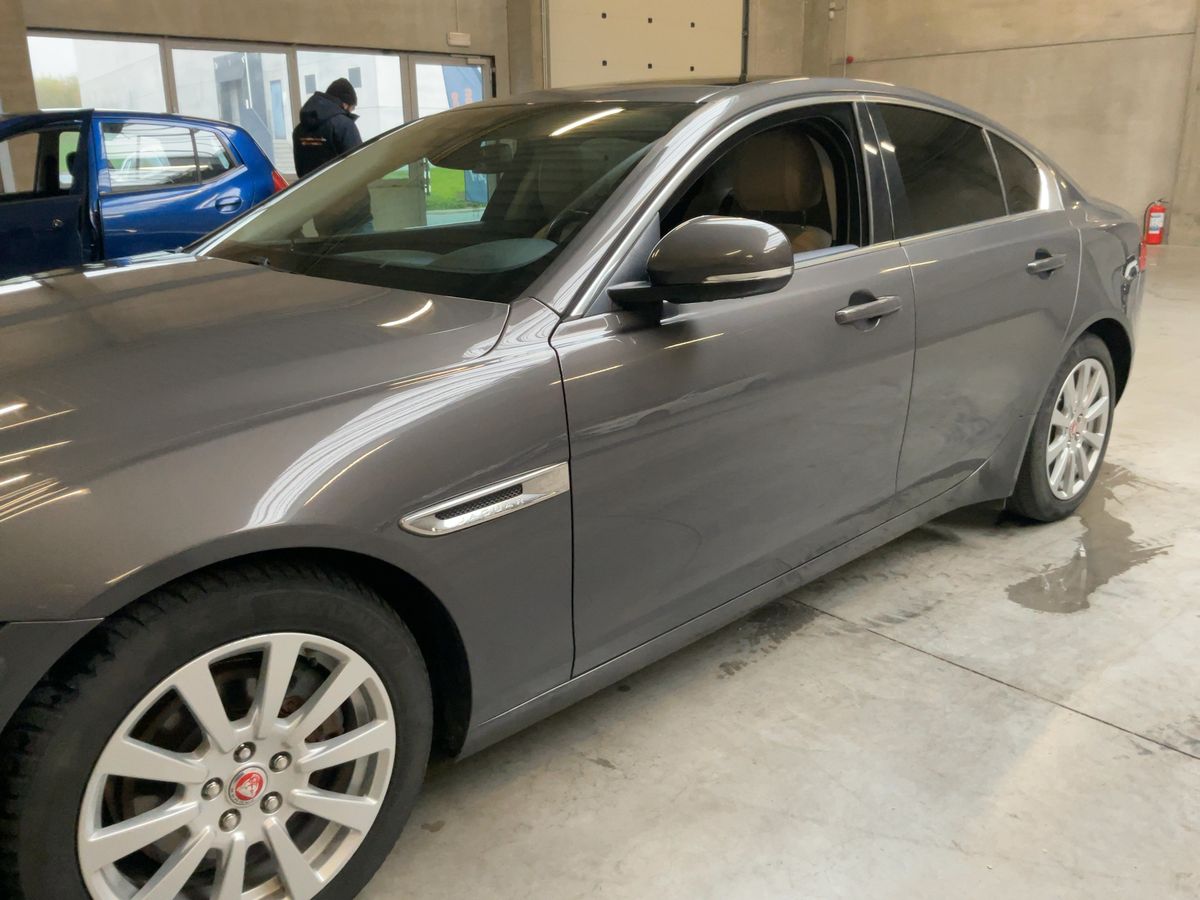 Jaguar XE d'occasion