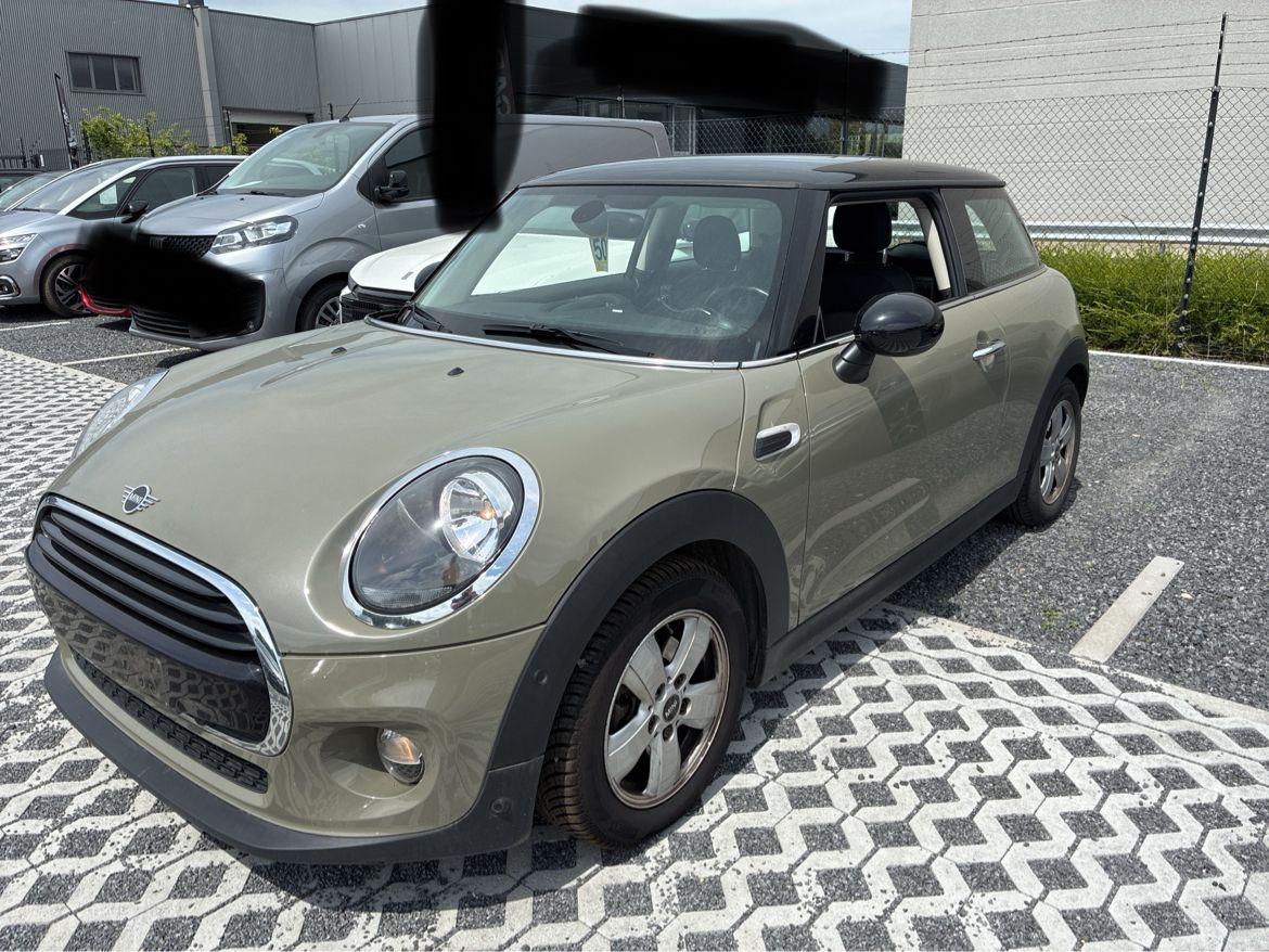 MINI Cooper 2018 — photo 1