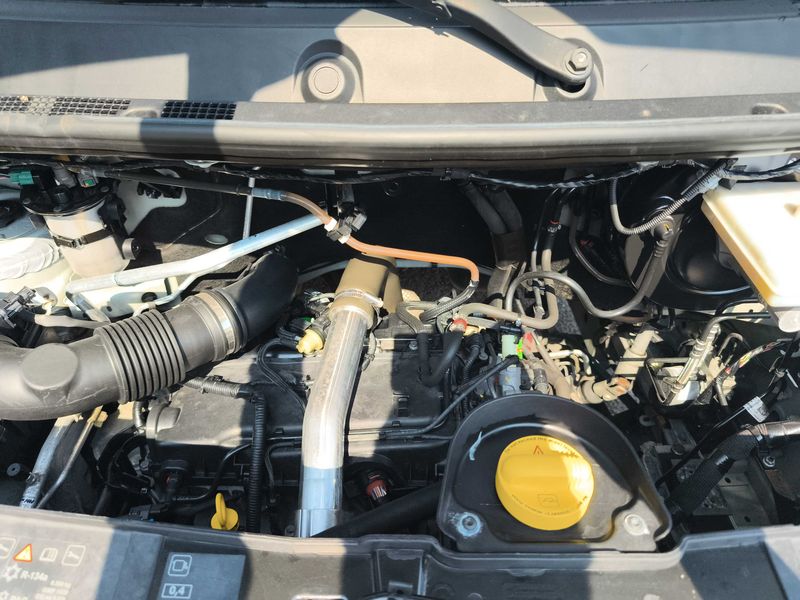 Renault Master 2.3 dCi L3H2 HKa 3,5t — zdjęcie 8