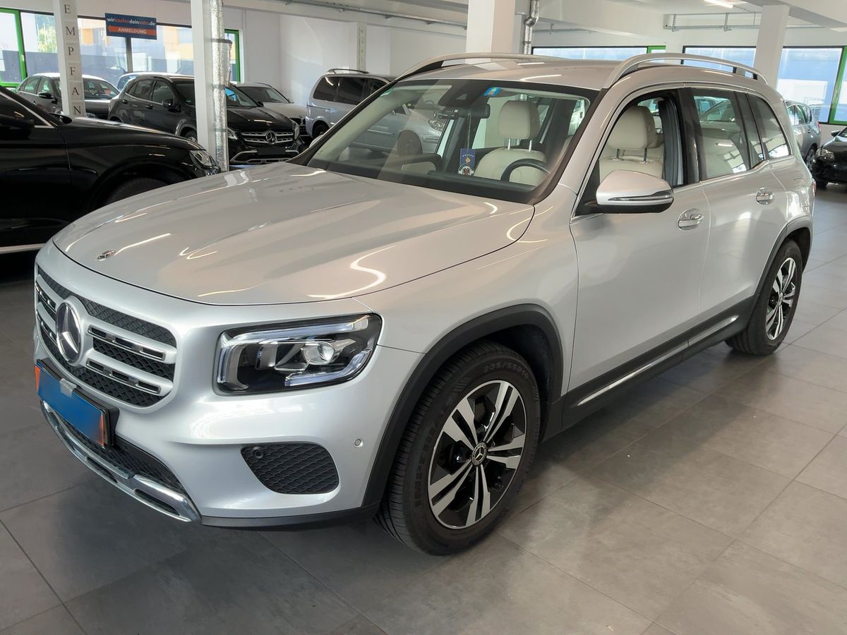 Mercedes-Benz GLB-Klasse 2021 — photo 1