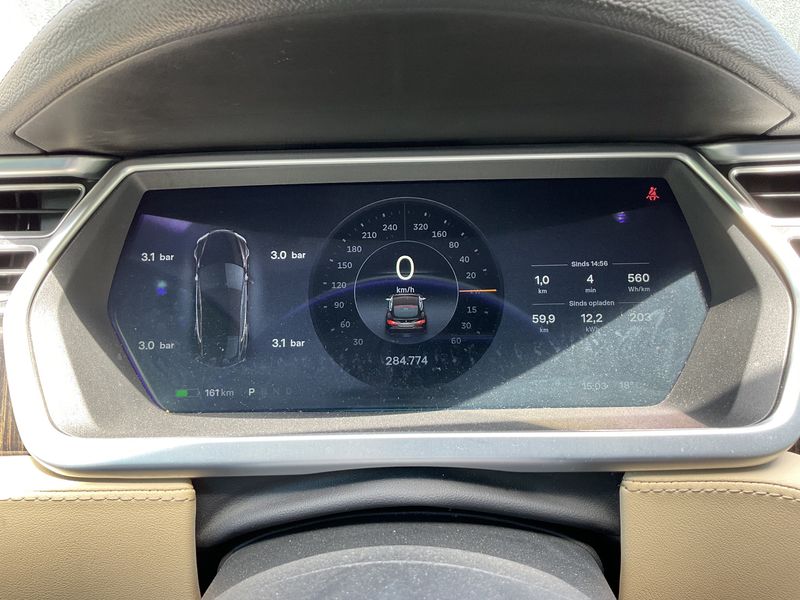 Tesla Model S P85 Performance — zdjęcie 13
