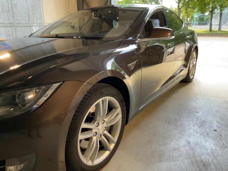 Tesla Model S P85 Performance — zdjęcie 2