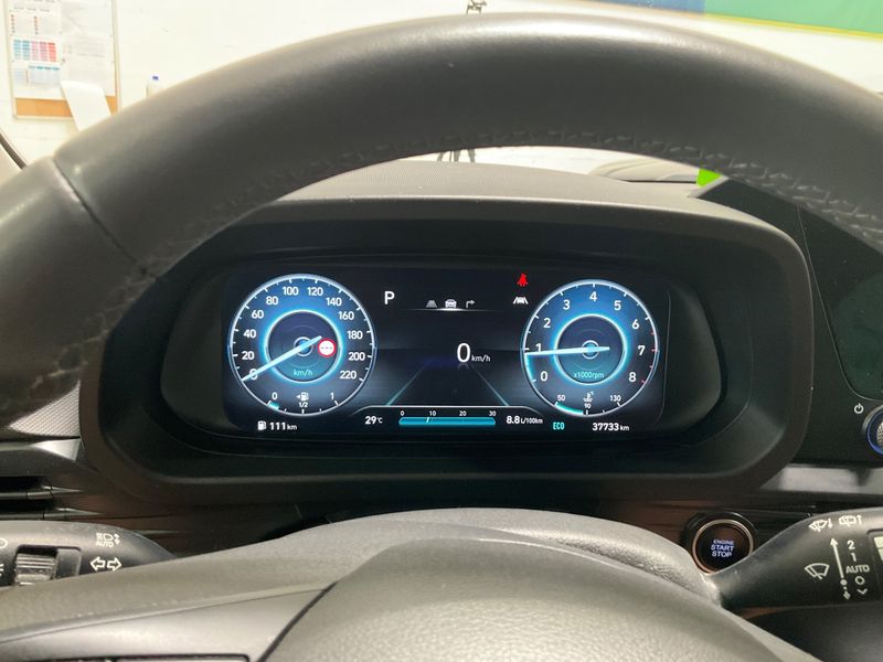 Hyundai Bayon 1.0 T-GDI Mild-Hybrid Creative 2WD — zdjęcie 13