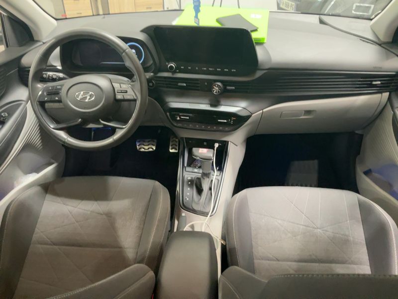 Hyundai Bayon 1.0 T-GDI Mild-Hybrid Creative 2WD — zdjęcie 12