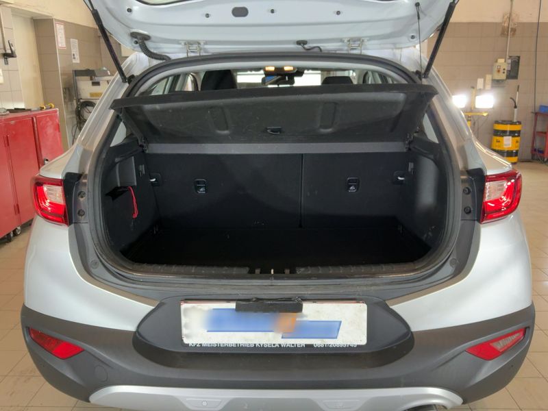 Kia Stonic 1.0 TGDI Silber — zdjęcie 10