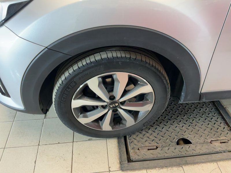 Kia Stonic 1.0 TGDI Silber 2021 – снимка 3