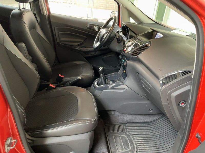 Ford EcoSport 1.0 EcoBoost Titanium S — zdjęcie 11
