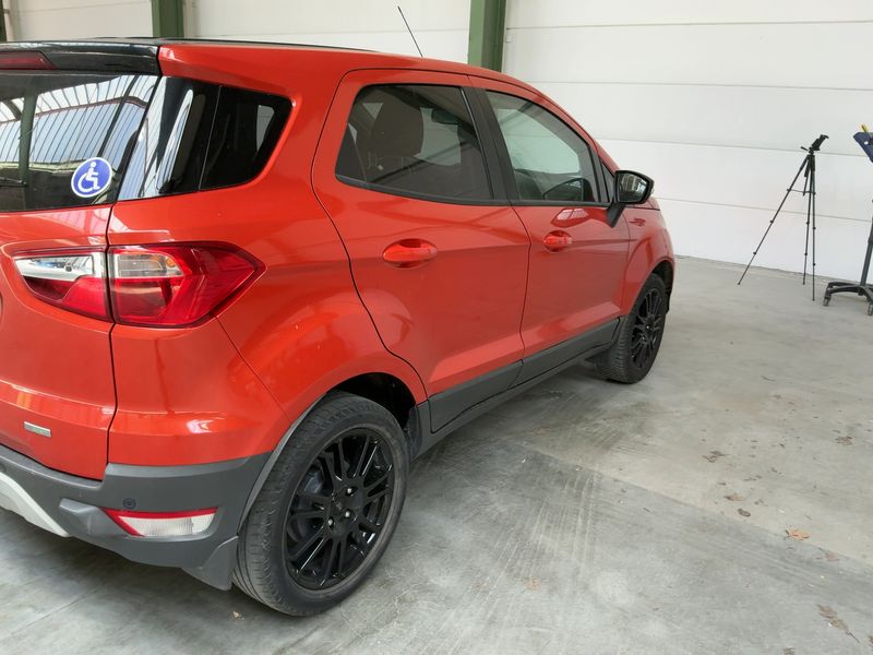 Ford EcoSport 1.0 EcoBoost Titanium S — zdjęcie 6