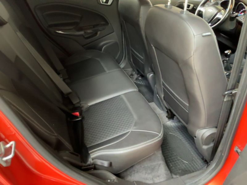 Ford EcoSport 1.0 EcoBoost Titanium S — zdjęcie 14