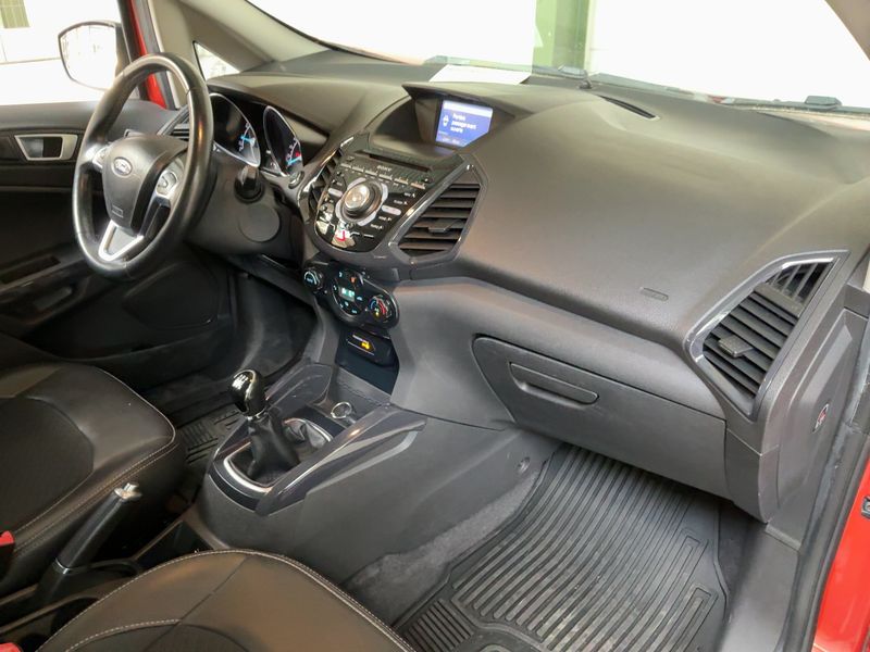 Ford EcoSport 1.0 EcoBoost Titanium S — zdjęcie 12