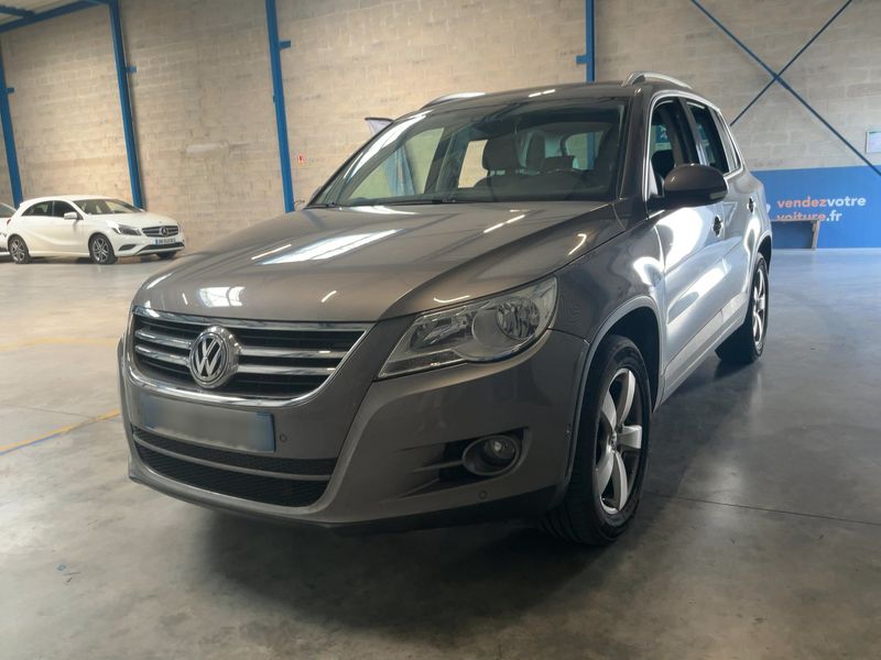 Volkswagen Tiguan 2.0 TDI Sportline BlueMotion Tech 2010 – снимка 1