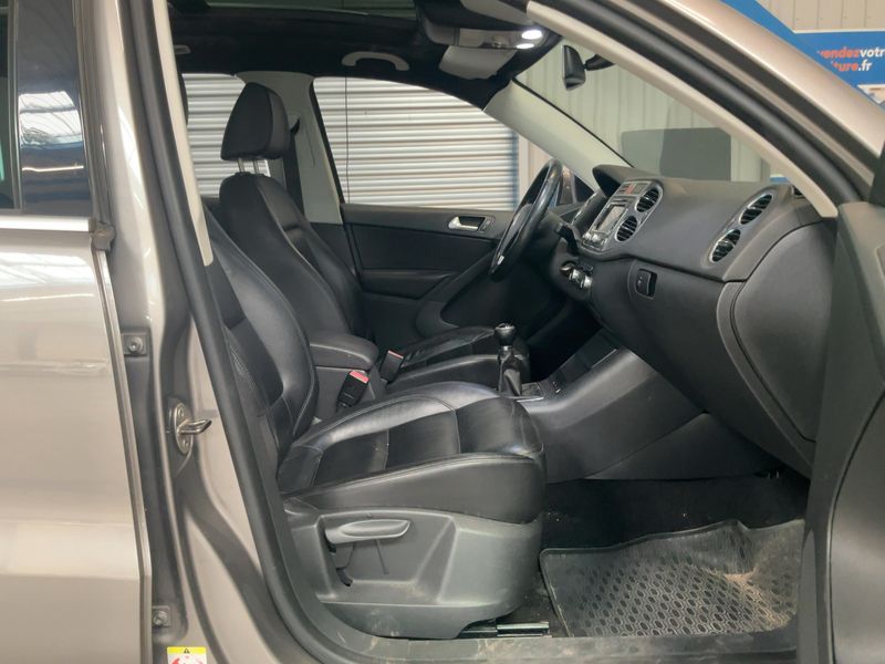 Volkswagen Tiguan 2.0 TDI Sportline BlueMotion Tech 2010 – снимка 16