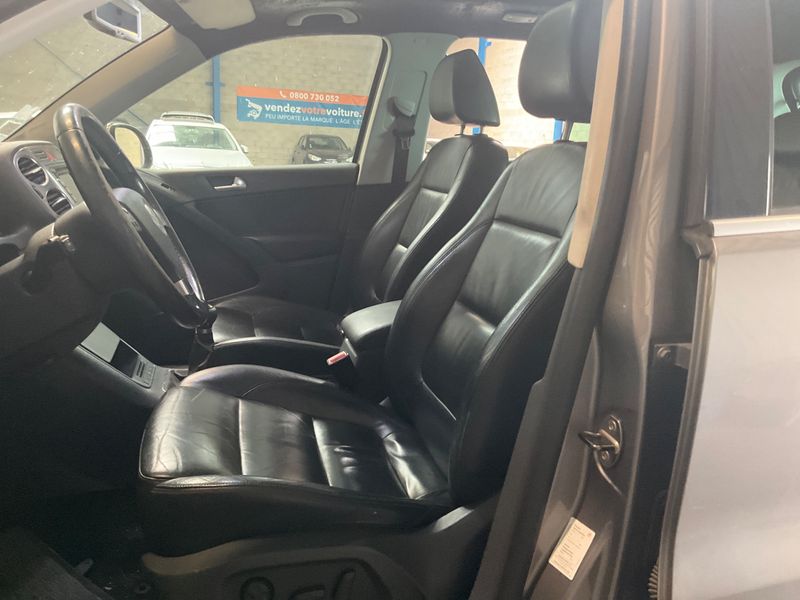 Volkswagen Tiguan 2.0 TDI Sportline BlueMotion Tech 2010 – снимка 26