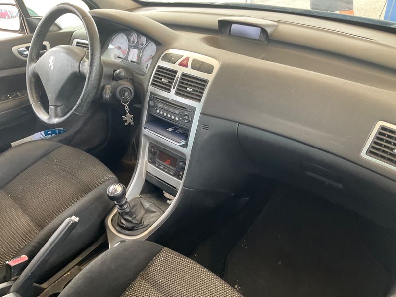 Peugeot 307 2.0 HDi SW Pack + — zdjęcie 3