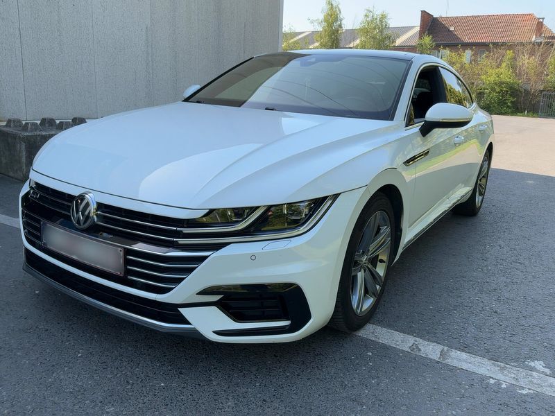 Volkswagen Arteon 2.0 TSI R-Line