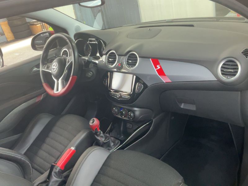 Opel Adam 1.4 Turbo S — zdjęcie 12