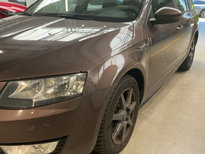 Skoda Octavia 2.0 TDI Elegance 2014 – снимка 2