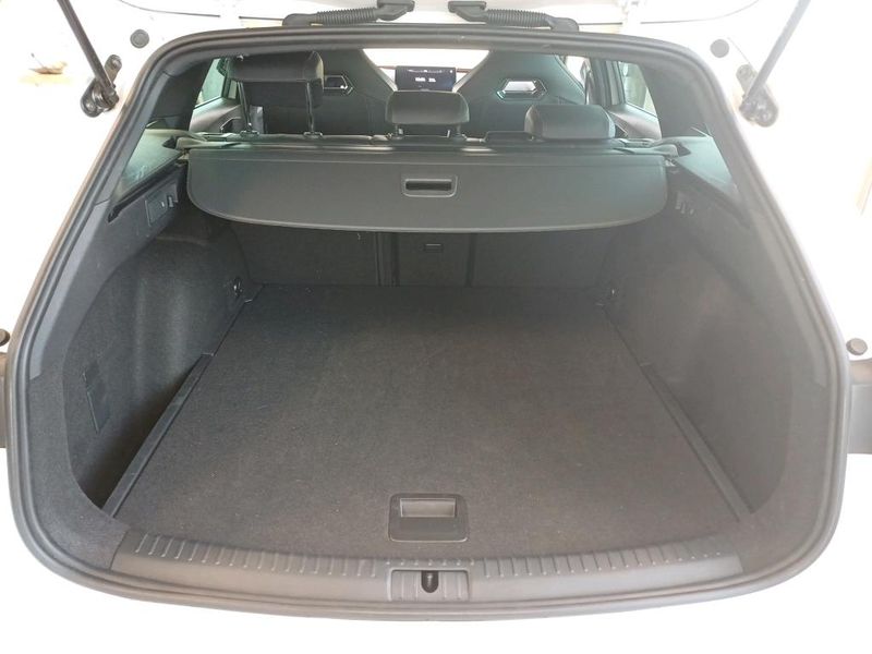 Cupra Leon 2.0 TSI VZ — zdjęcie 18