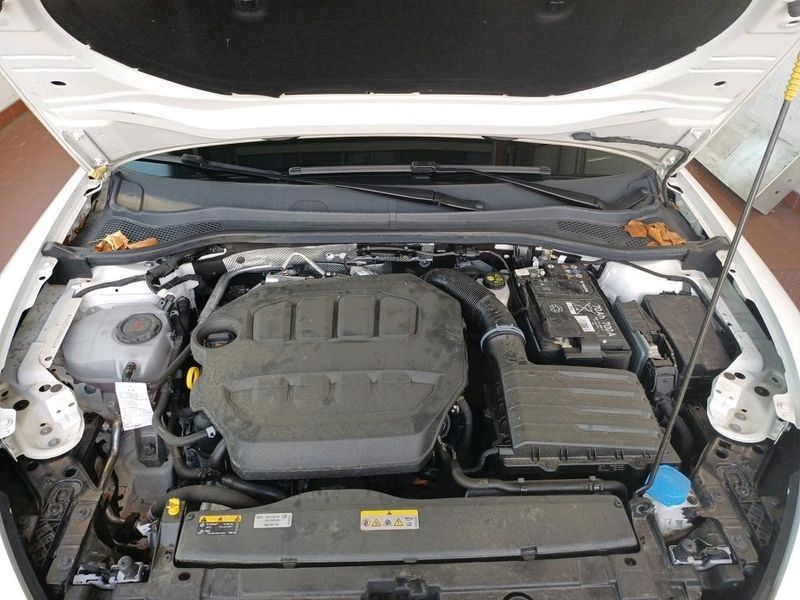 Cupra Leon 2.0 TSI VZ — zdjęcie 8